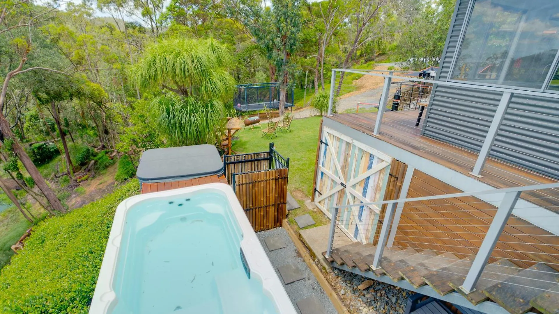 Feriehus Luxurious 4-Br Hinterland Retreat - Scenic Views Villa Wongawallan