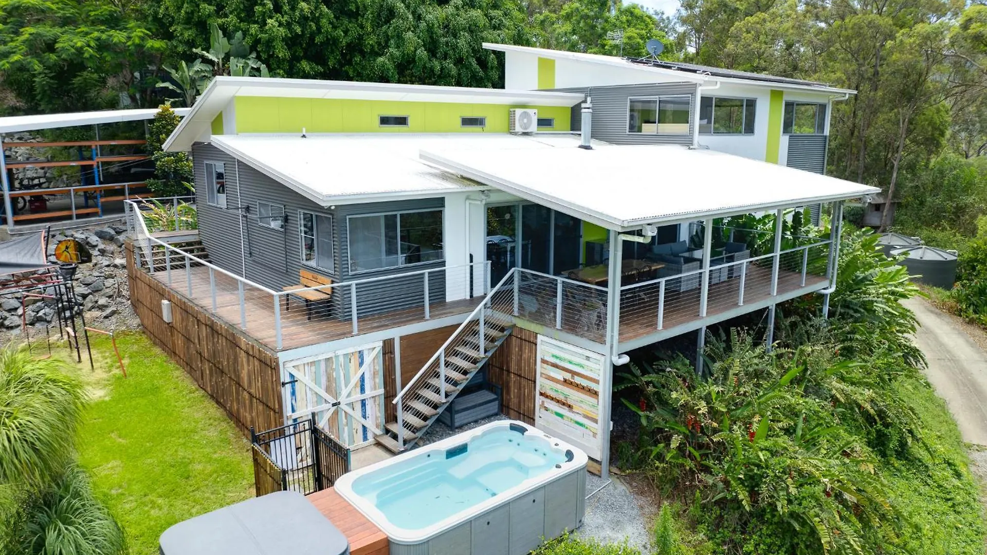 Luxurious 4-Br Hinterland Retreat - Scenic Views Villa Wongawallan 0*,  Australia